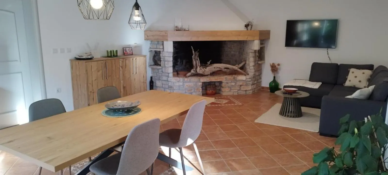 Vin Apartment-Near The Bay 0*, Pula